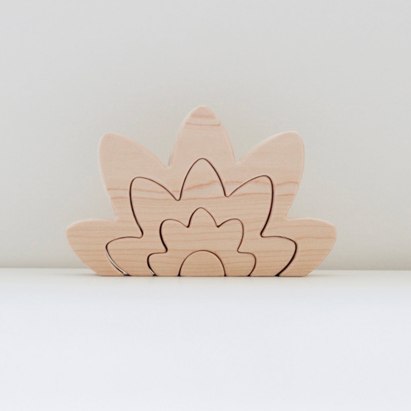 Natural Pointed Flower Stacker