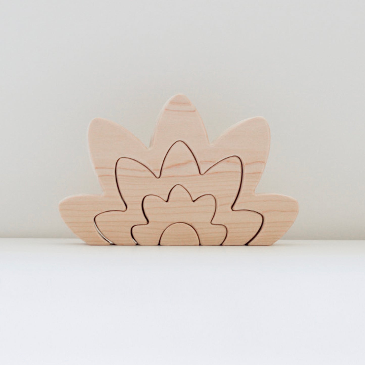Natural Pointed Flower Stacker